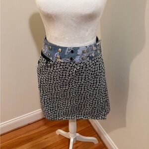 ZAND Amsterdam Elegant Black and Blue Reversible Floral/Paisley Mini Skirt